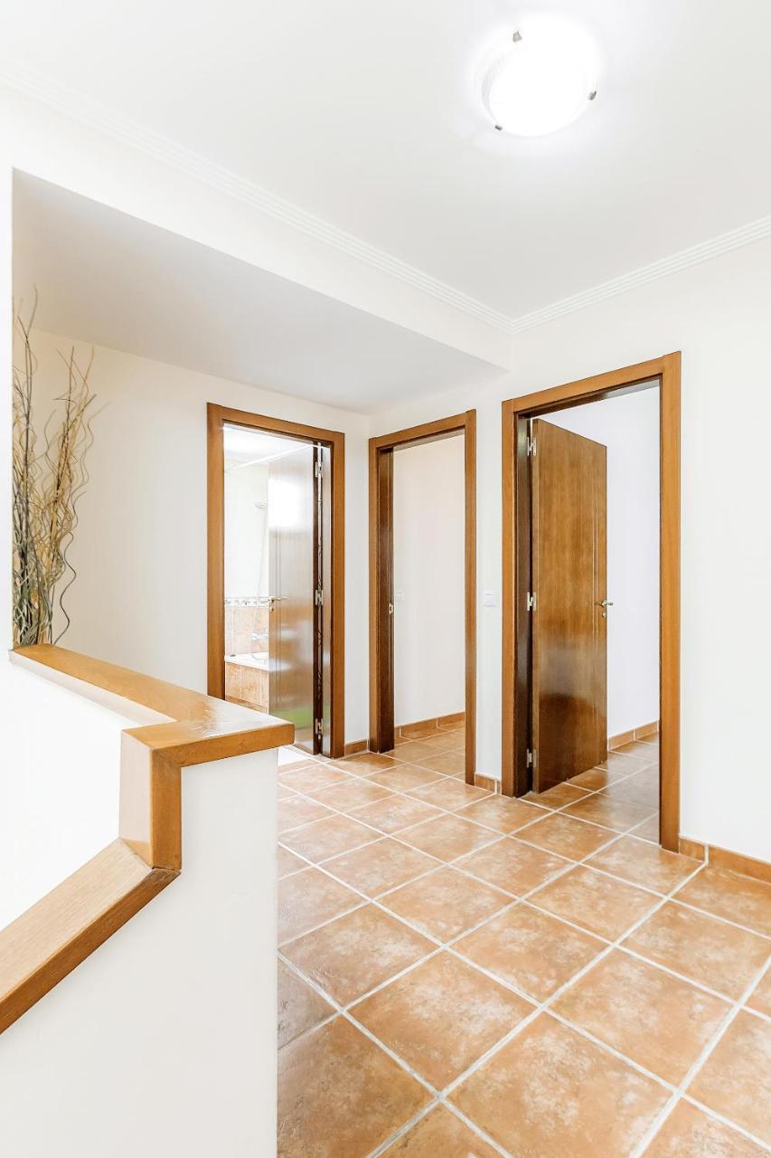 Apartment Townhouse *